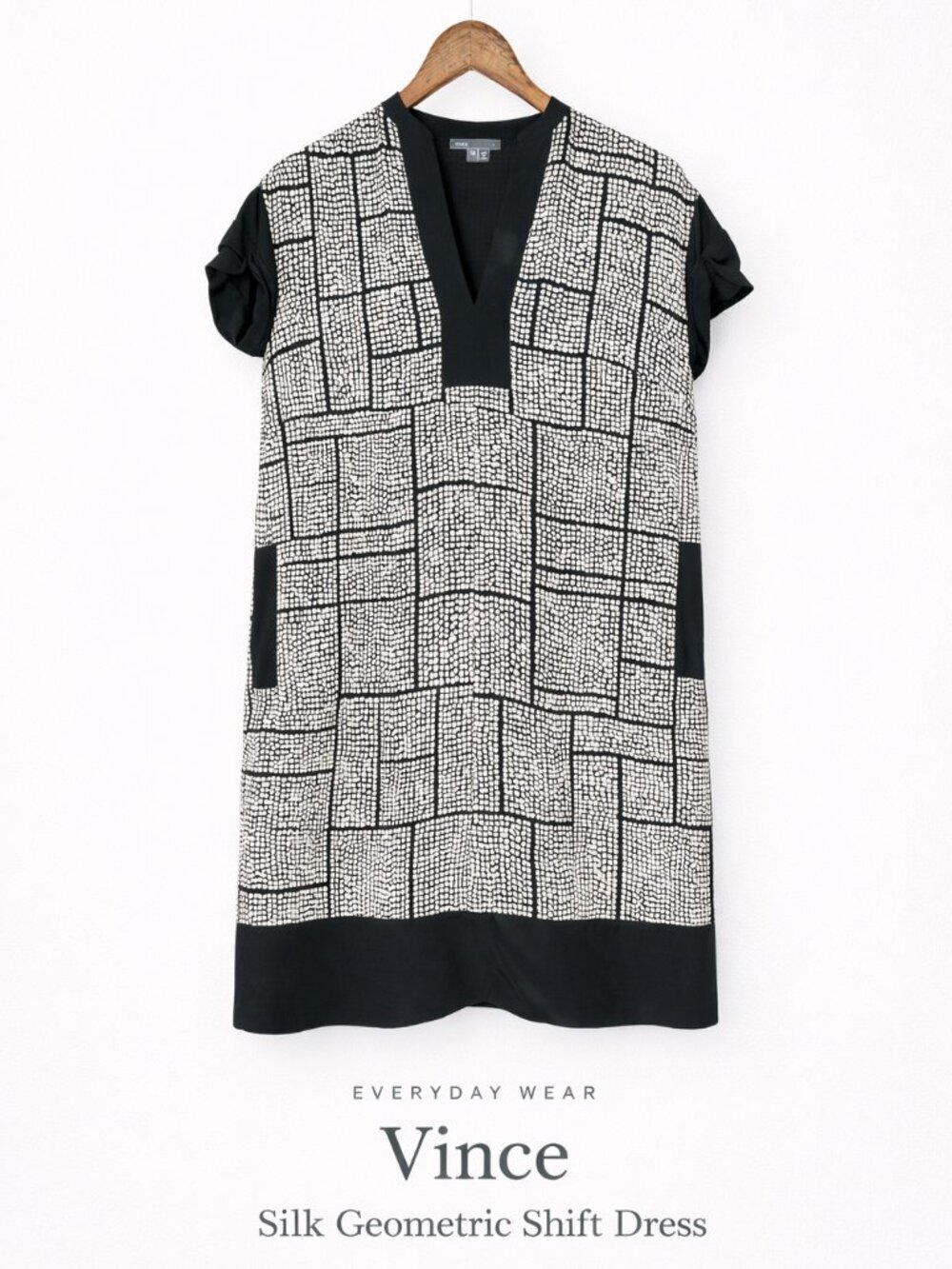 Vince Silk Dress XS Black White Geometric Print Shift V Neck